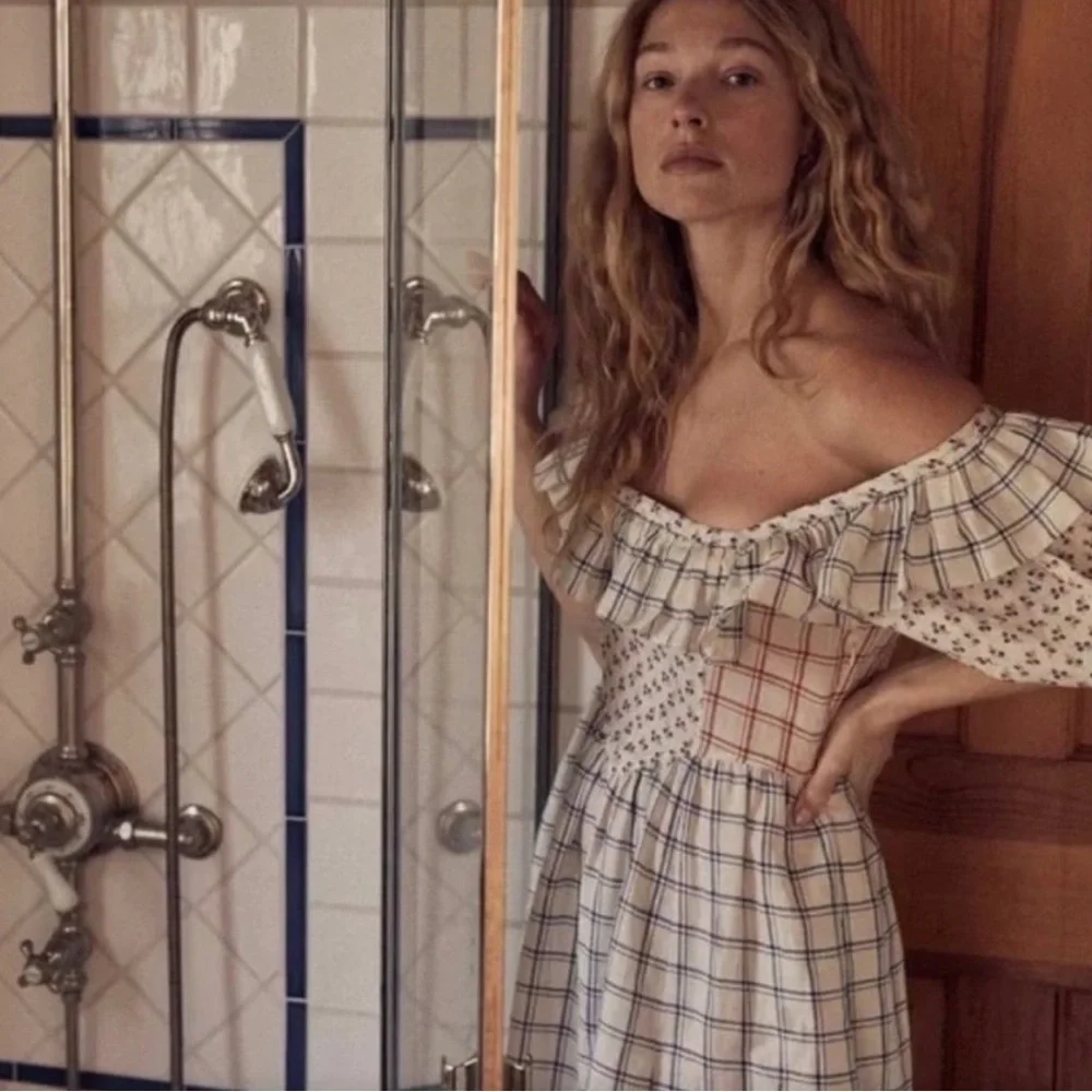 Doen Almada Dresss - Picture 3 of 8